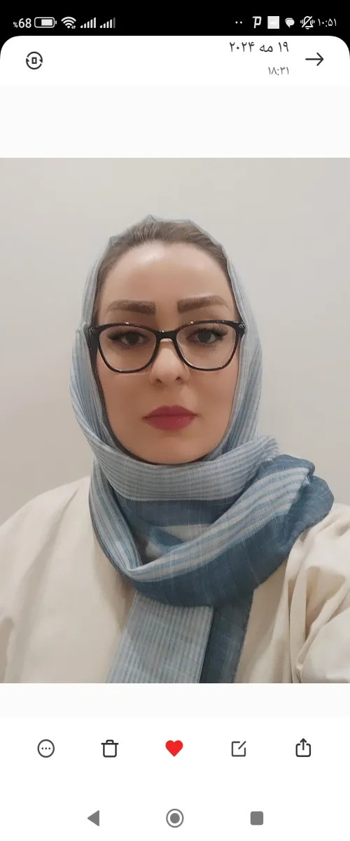 طناز سعادت مند