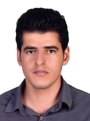 مصطفی یاری